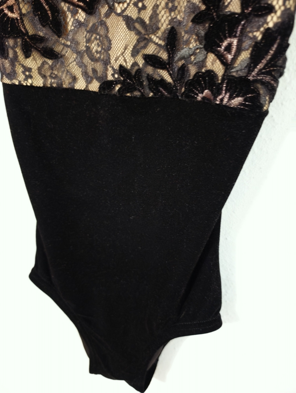 Details Dancewear with Lace and Embroidered Velvet Bodysuit Leotard Size Med - Picture 3 of 13
